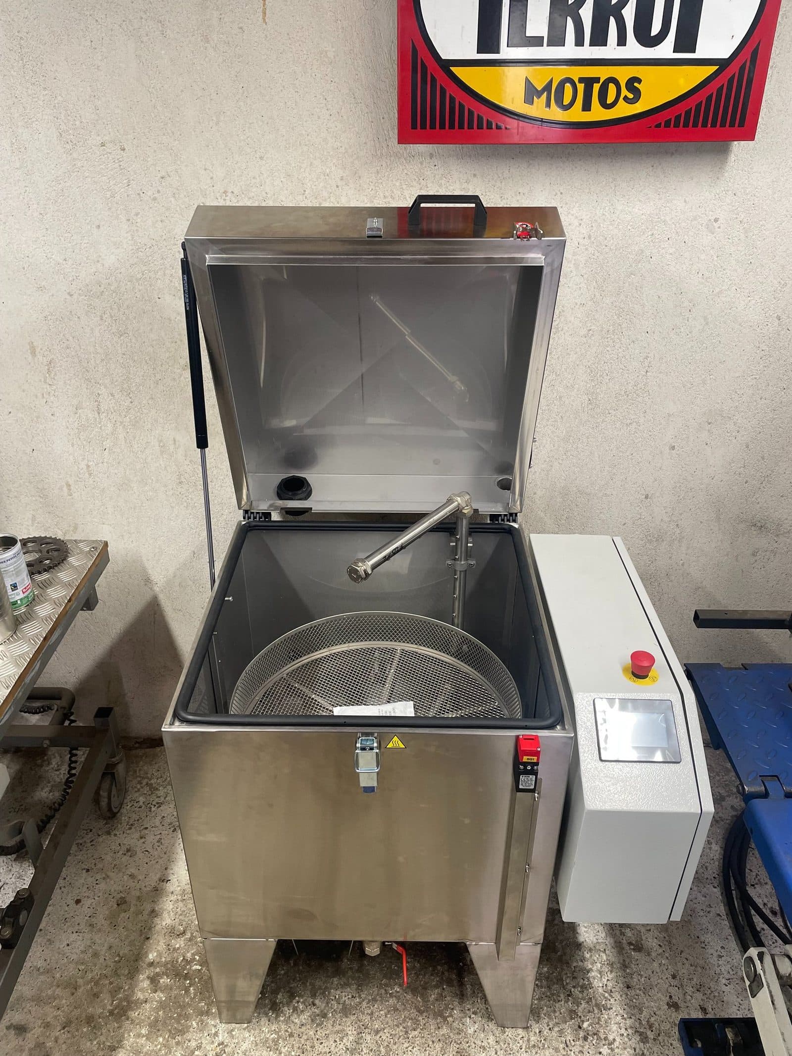 Machine à laver Teknox